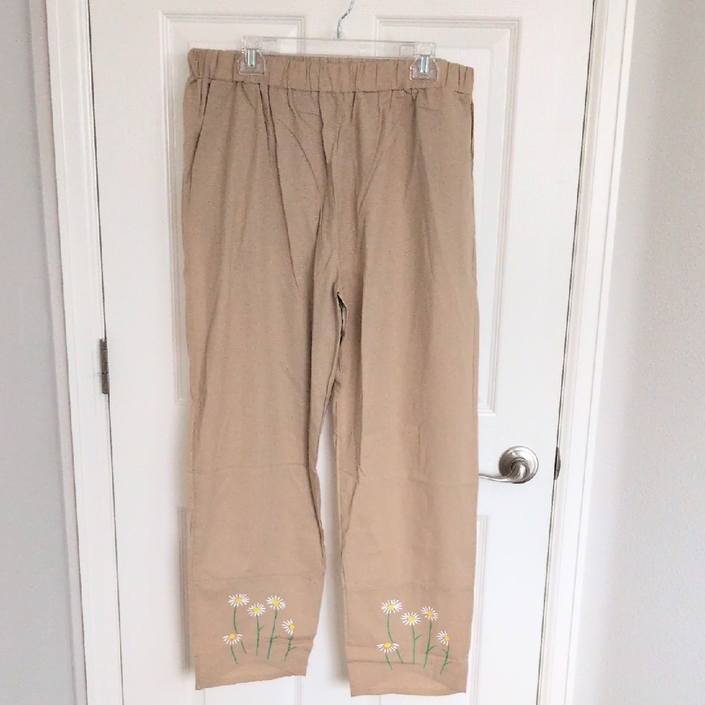 NWOT Misslook Tan Daisy Pull On Pants - 4X